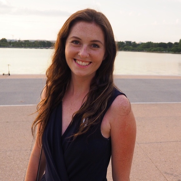 Meet your Posher, Marissa - Picture 1 of 1